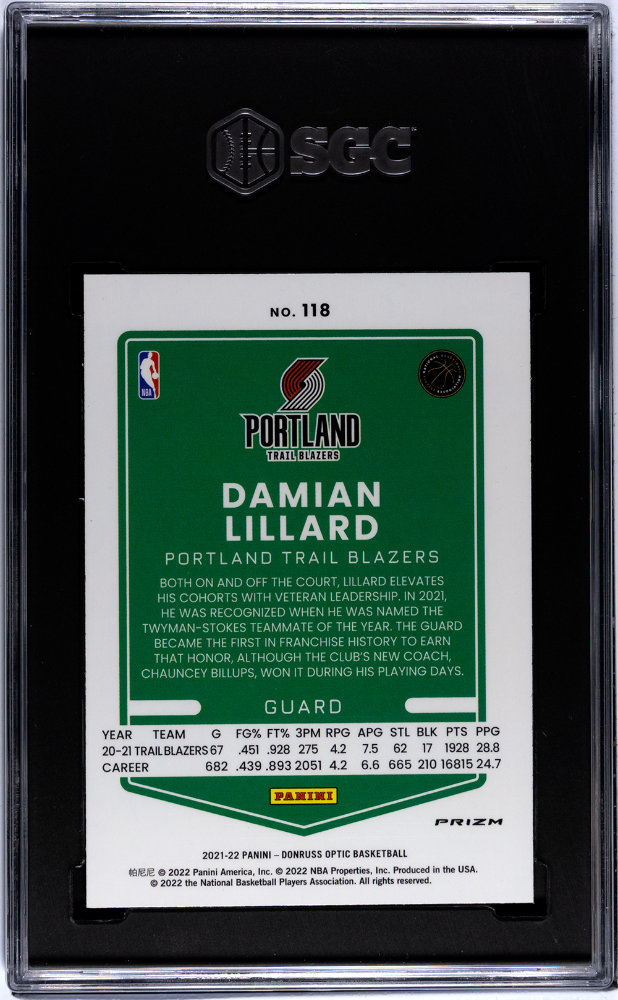 2021-22 Donruss Optic Damian Lillard #118 Gold Wave Prizm SGC 8
