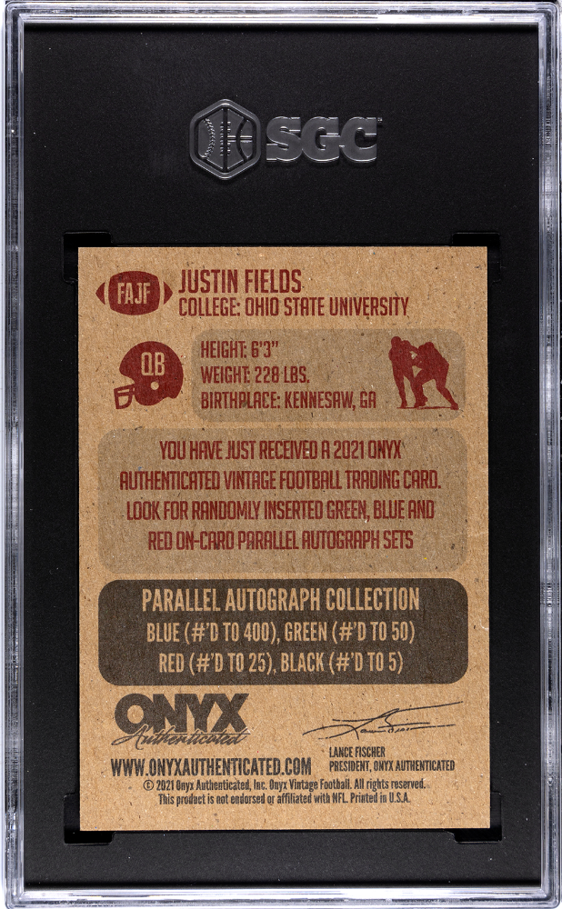 2021 Onyx Vintage Justin Fields #FAJF Autograph Green /50 AUTO SGC 7