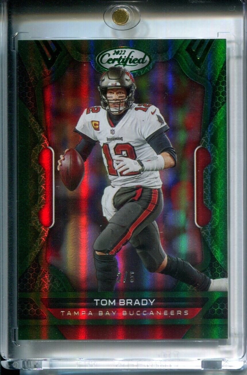 Tom Brady 2022 Panini Certified #92 Mirror Green #2/5 Buccaneers