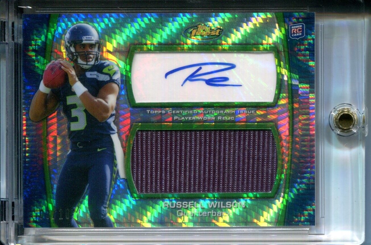 Russell Wilson 2012 Finest Prism Refractor #3/10 (JERSEY NUMBER) AUTO Rookie